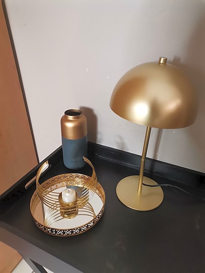 DR M BEAUTY LOUNGE AND GUEST HOUSE