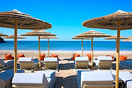 Golden Milos Beach Ηouse by Domotel