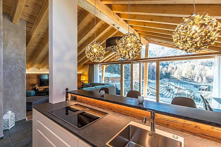 Photo 1 of 17 of Luxury Penthouse Apartment