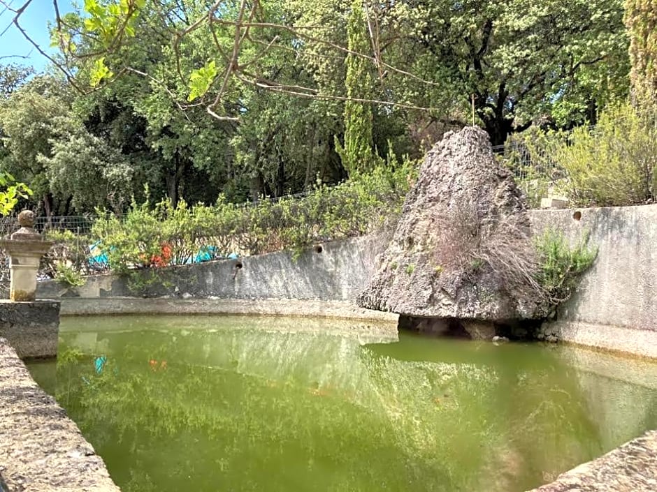 La Viste - SPA-JACUZZI - MASSAGE- SAUNA - 4 SAISONS - Piscine Chauffée Toute l'année - Heated POOL - 800m City Centre