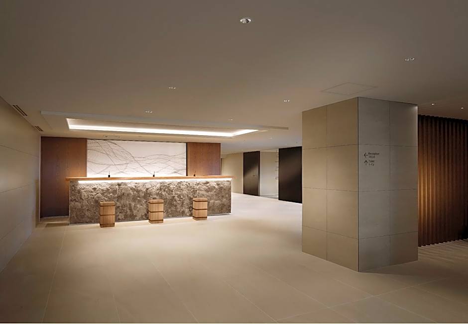 Toba Hotel International
