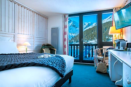 Privilege Double Room with Balcony - Lake View