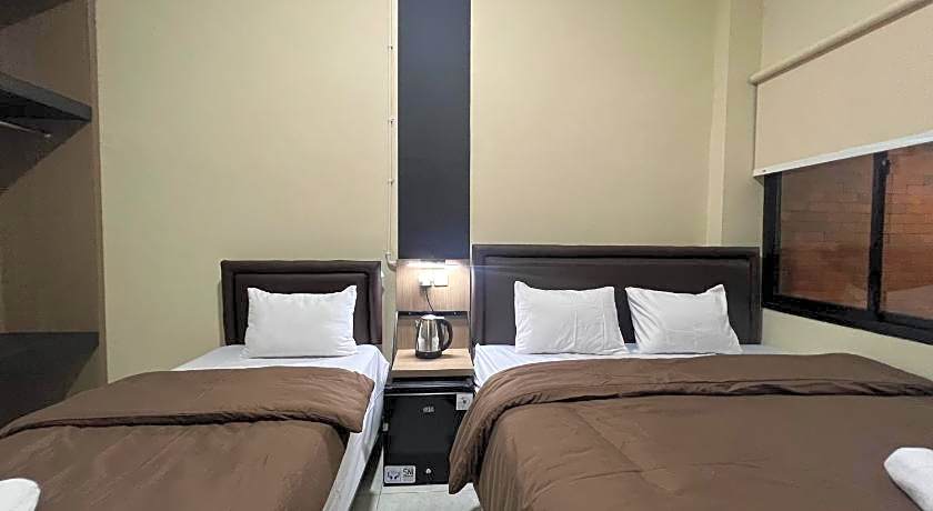 Brenn Hotel Semarang Mitra RedDoorz