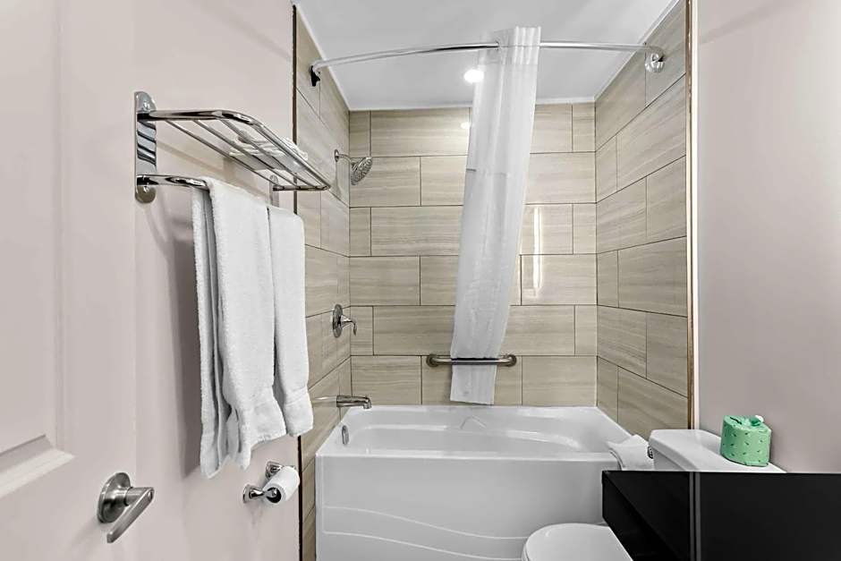SureStay Plus by Best Western Windsor