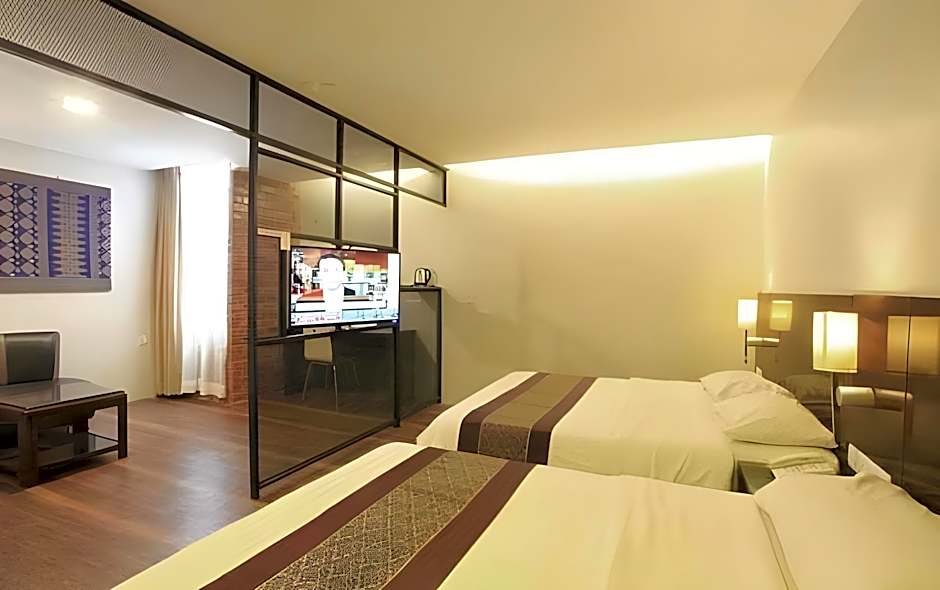 Super 8 Hotel @ Georgetown