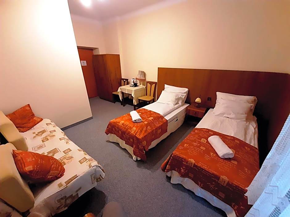 Red Carpet Hostel