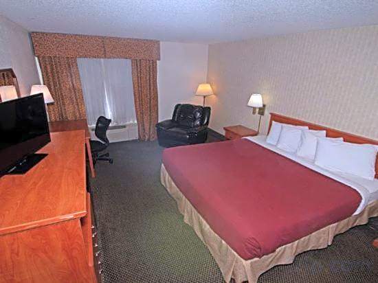 FairBridge Inn, Suites & Outlaw Conference Center  Kalispell