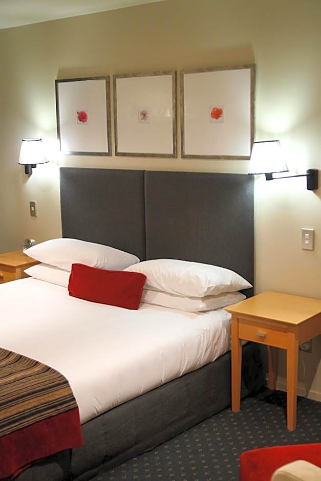 Bentleys Motor Inn