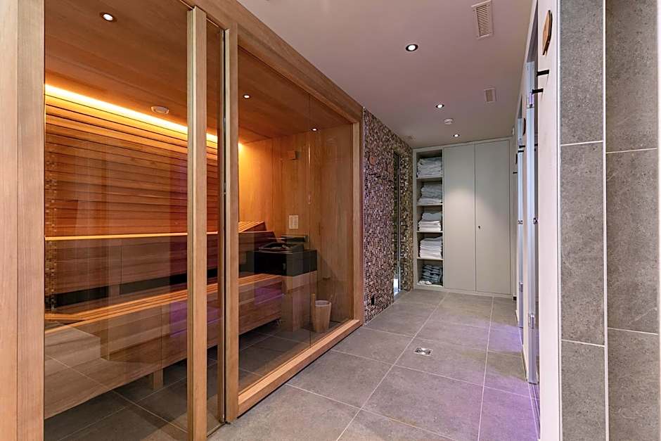 Hotel Central, SPA & LOUNGE BAR