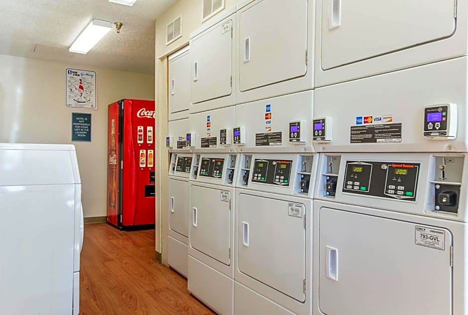 Hometowne Studios Houston - Northwest