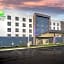 Holiday Inn Express and Suites Fort Myers Airport