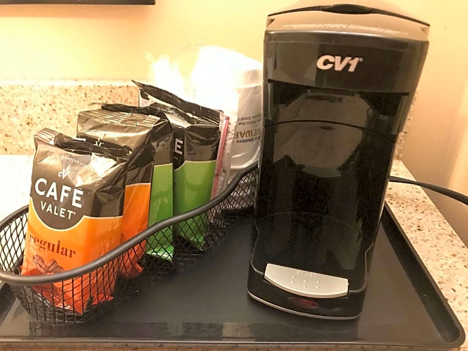 Best Western Plus Goodman Inn & Suites