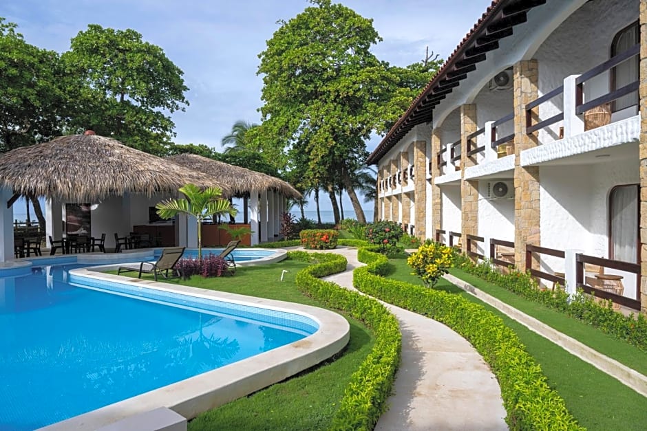 Fuego del Sol Beachfront Hotel