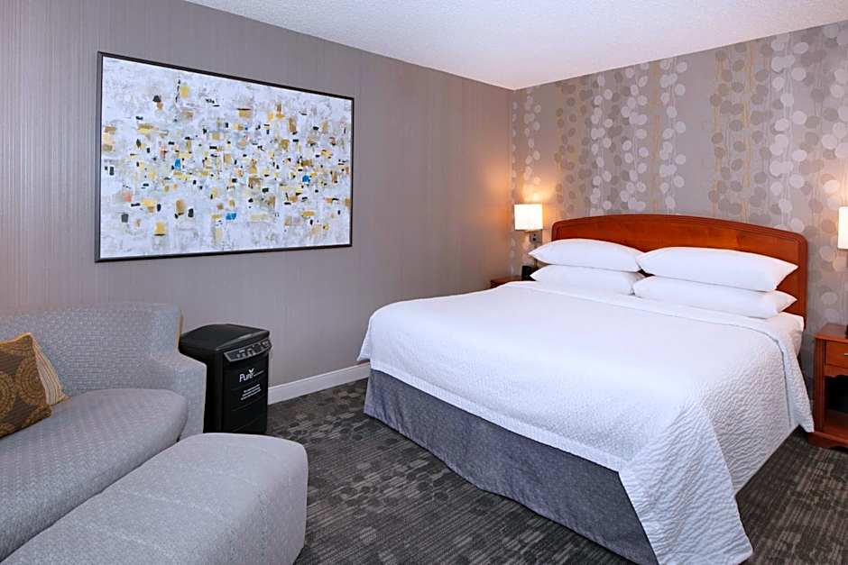 Courtyard by Marriott Newark Silicon Valley