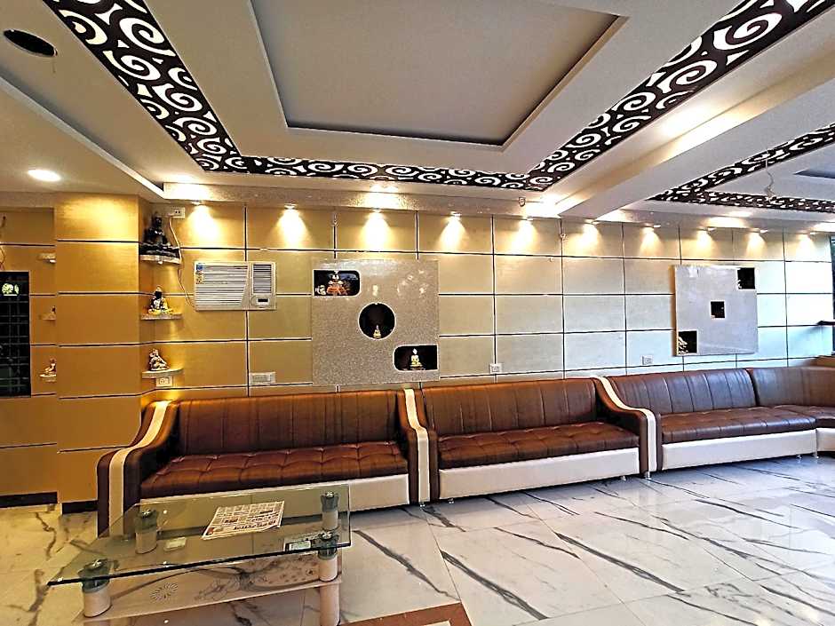 Hotel Om International