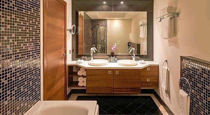 Safir Fintas Hotel Kuwait