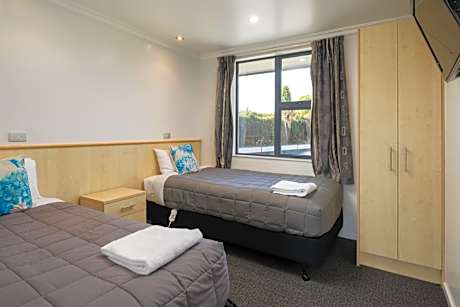 One-Bedroom Family Apartment