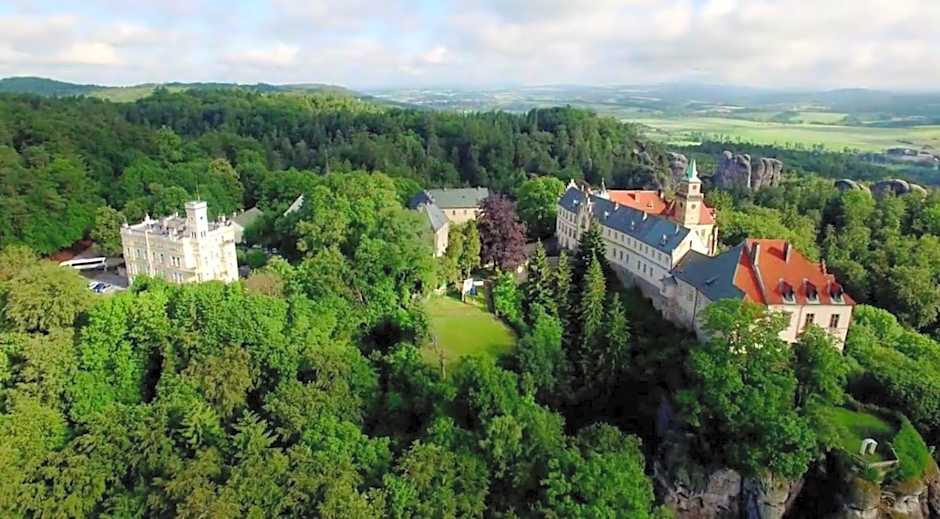 Hotel Štekl - Hrubá Skála