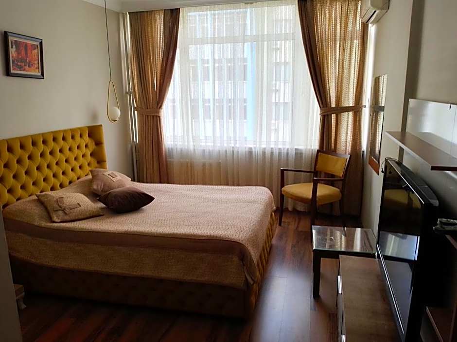 Tac Hotel