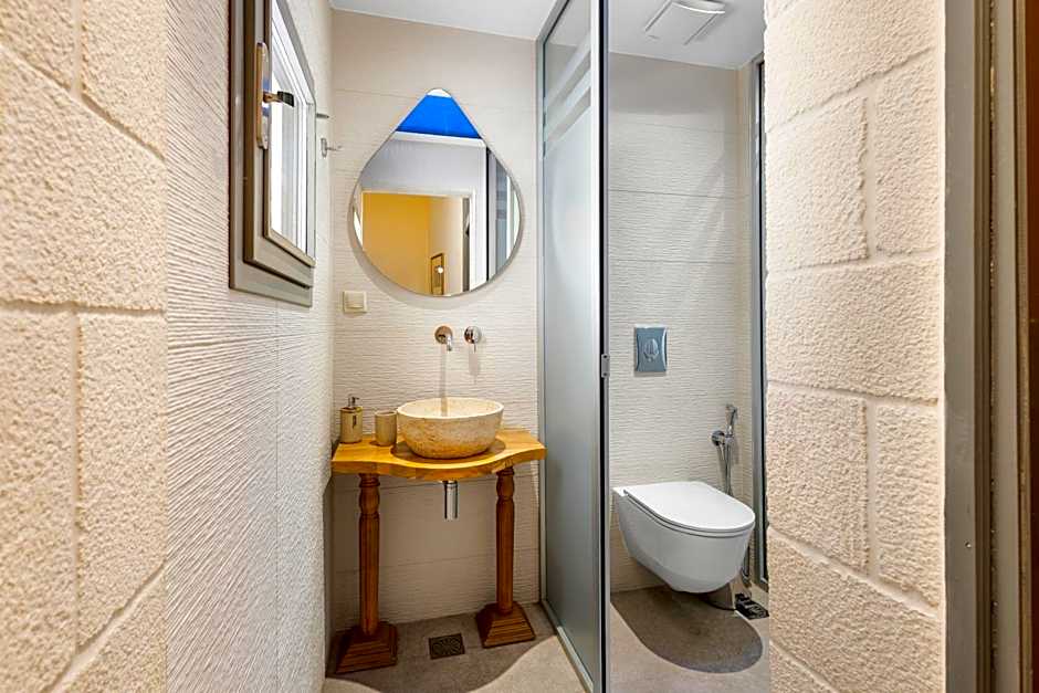 Belmondo Hotel