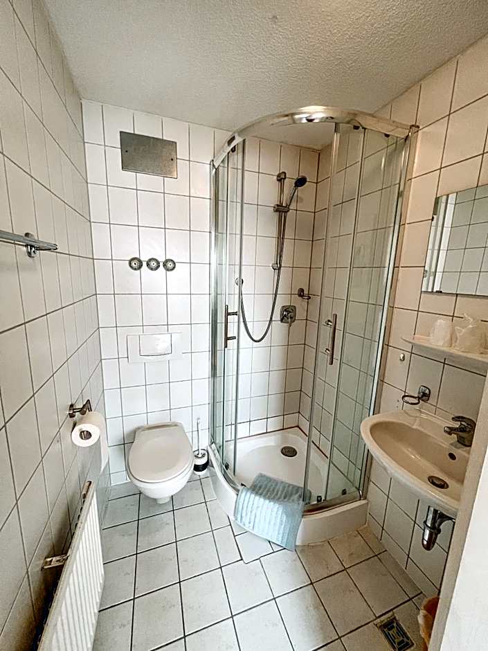 Landhotel "Schwarzach am Main"