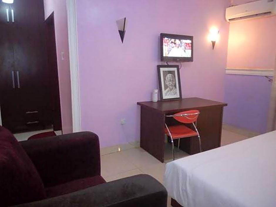 Photo 1 of 10 of Presidential Suite