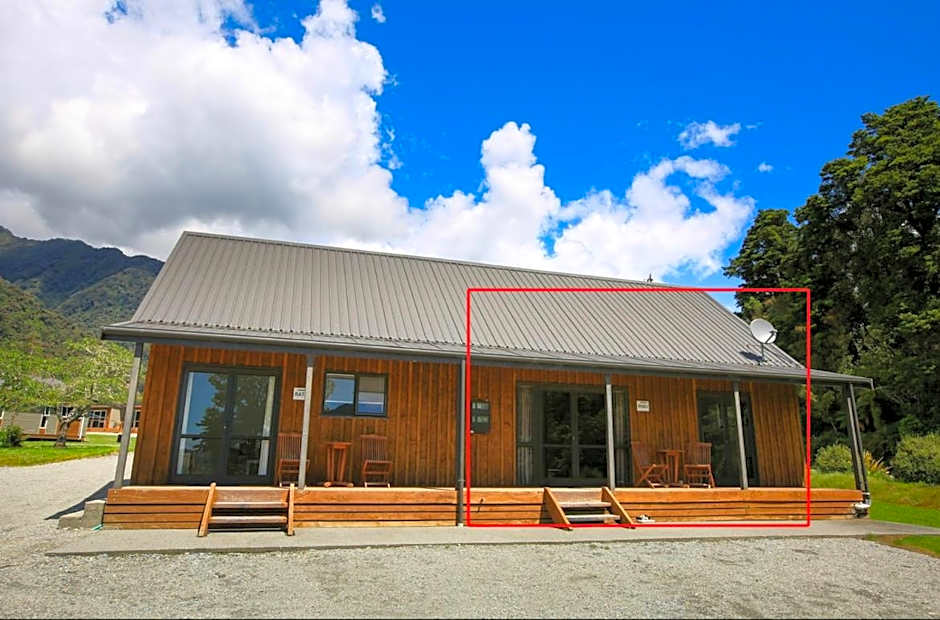 JAG Escape Franz Alpine Retreat