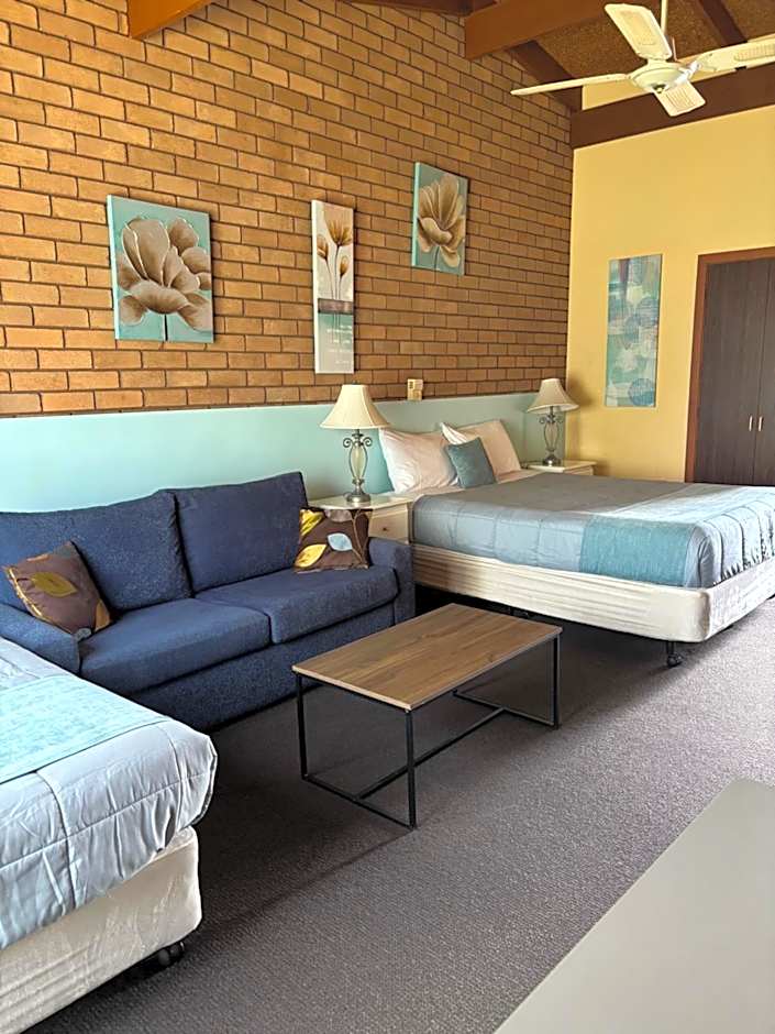 Bakery Park Motor Inn