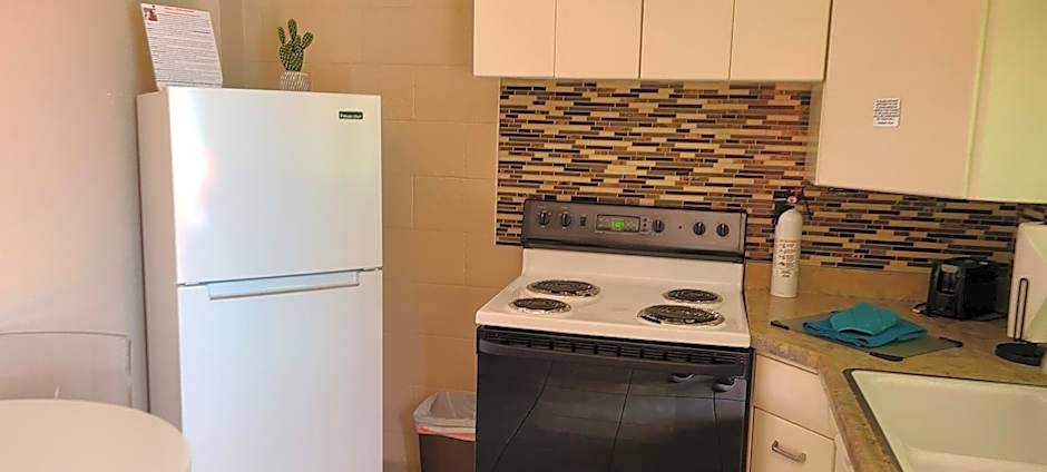 Red Rock Motel and Dam Motel