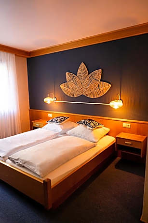 Hotel Gülser Weinstube