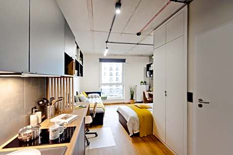 Twin Room with Private Bathroom