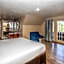 Fabulous Chalet Inn