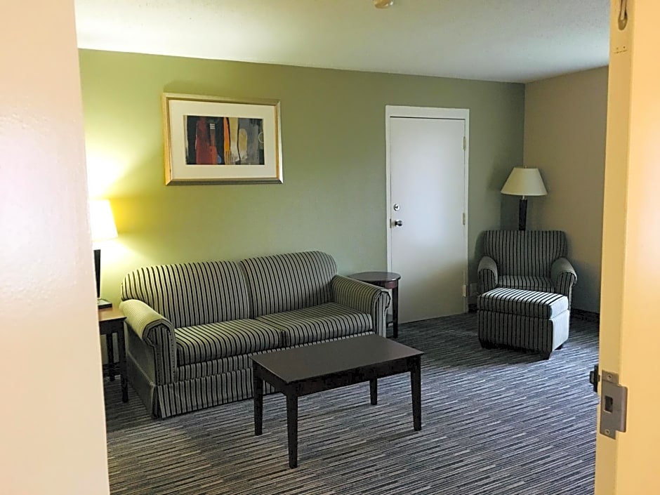 Ramada by Wyndham Batesville