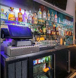 Studio Z Extended Stay Hotel & Lounge