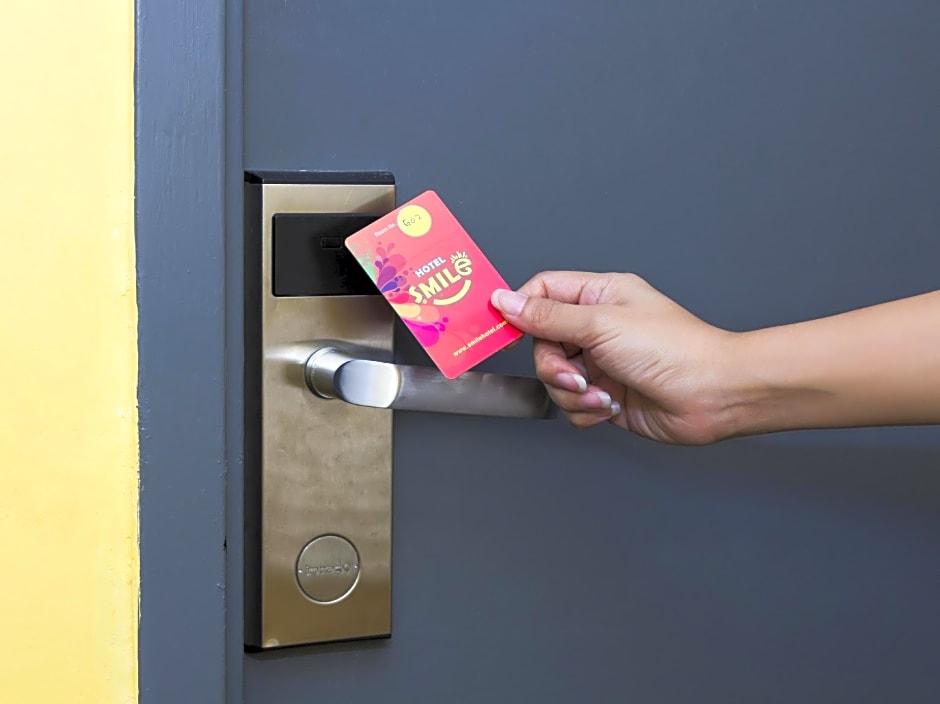 Smile Hotel Danau Kota