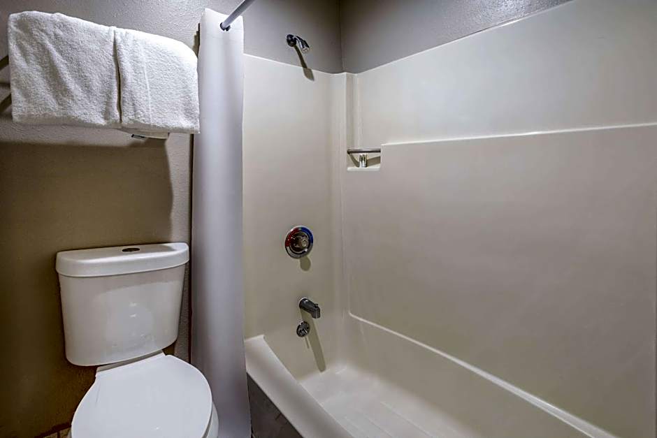 Days Inn by Wyndham Pleasant Prairie Kenosha