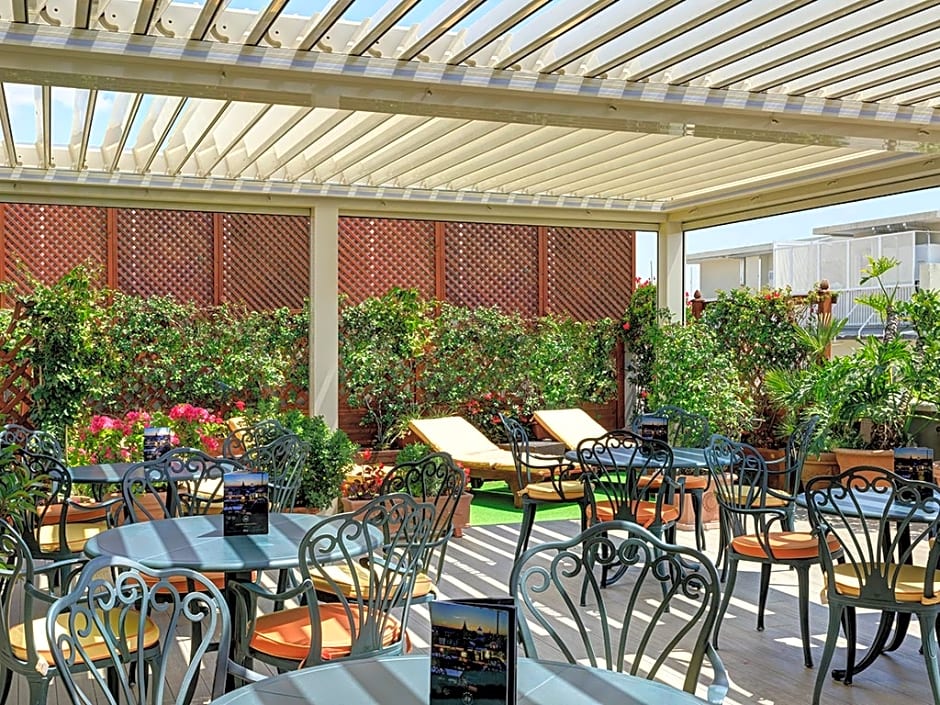 Marcella Royal Hotel