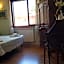 Aurelia Garden Gold B&B