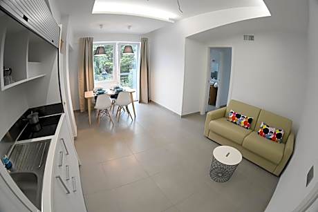 Golden Beach Residence