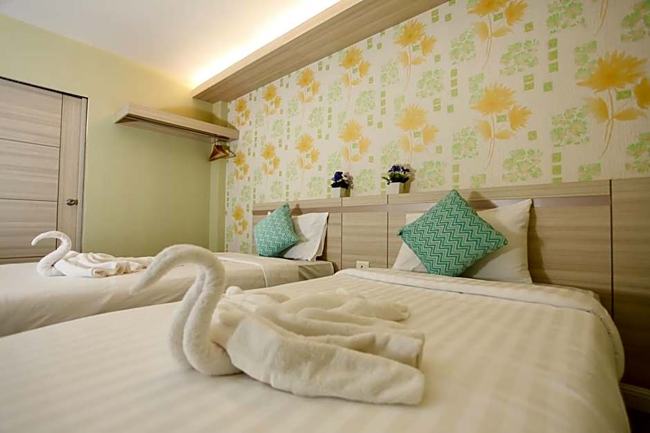 Klang Muang @ Nongkhai Hotel