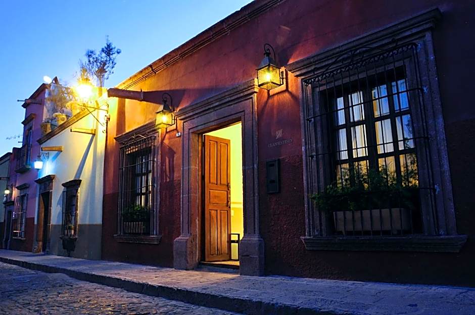 Clandestino Hotel - Adults Only