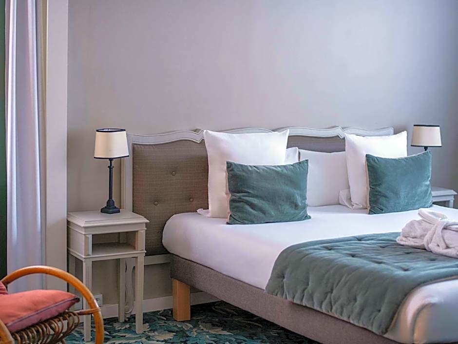Novotel Chateau de Maffliers