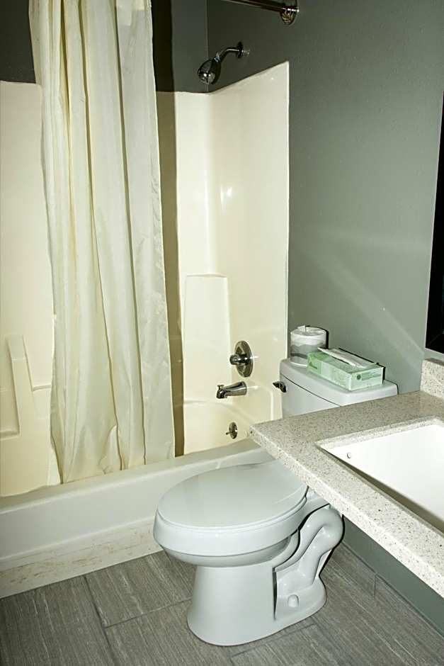 Super 8 by Wyndham Michigan City