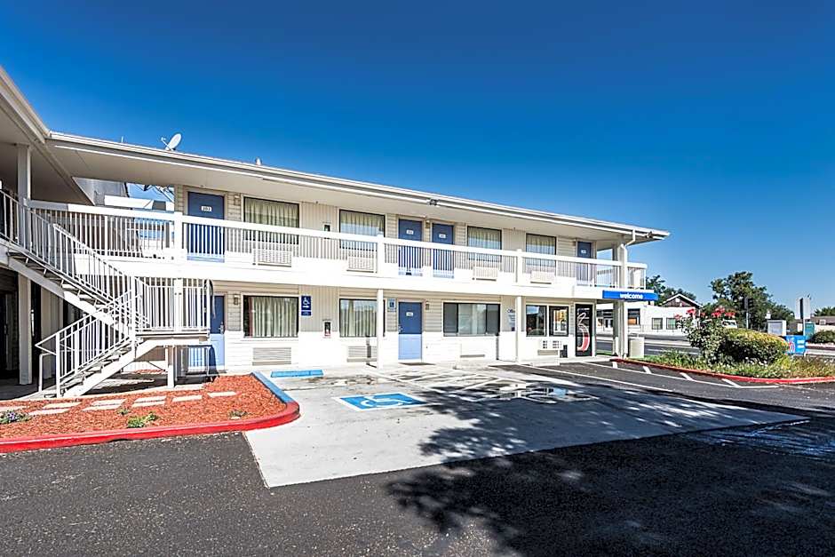 Motel 6-Sparks, NV - Airport - Sparks