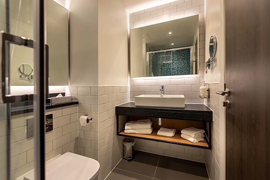 Holiday Inn London Sutton By IHG