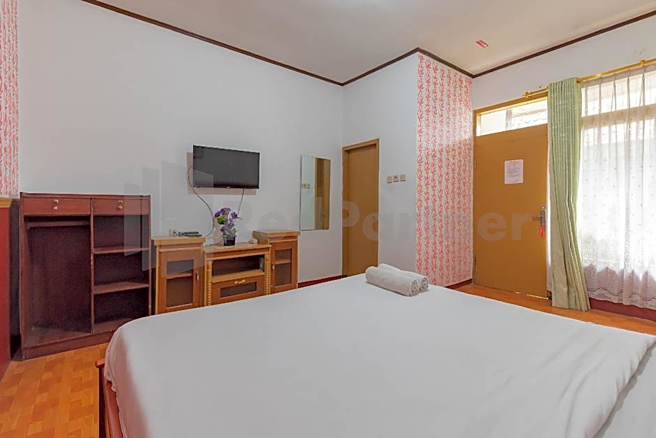 Seruni Guest House Near Alun Alun Lembang Mitra RedDoorz