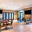 Comfort Inn & Suites Clarkston Pine Knob Area