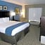 Holiday Inn Express & Suites Belle Vernon By IHG