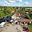 The Ship Inn - Self Catering Accommodation