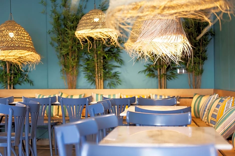 Yomo Hostal BCN Port
